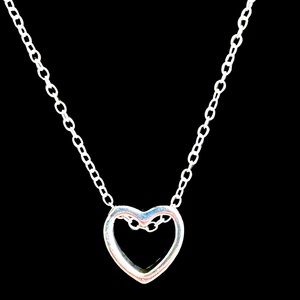 🆕 Silver Necklace Elegance Redefined Silver Hrt